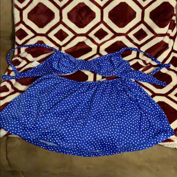 Bathing suit - Picture 2 of 4